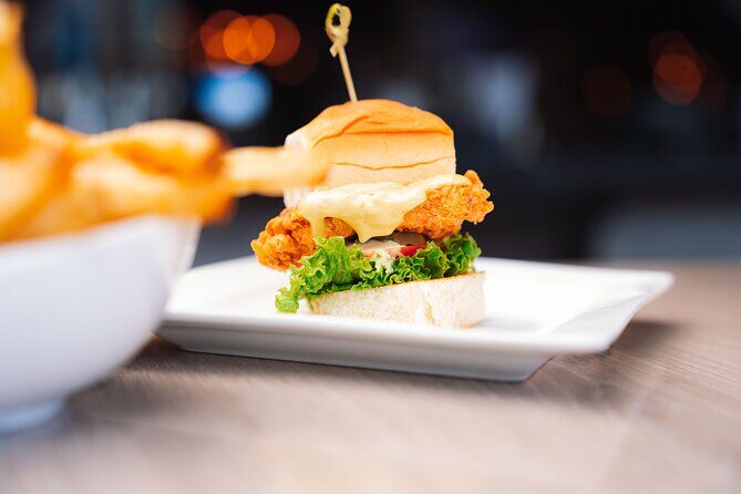 Downtown Fort Lauderdale Dinner and Drinks Tour - Key highlights to look forward to