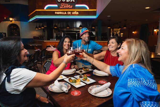 Downtown Fort Lauderdale Dinner and Drinks Tour - Walking comfort and practical pacing