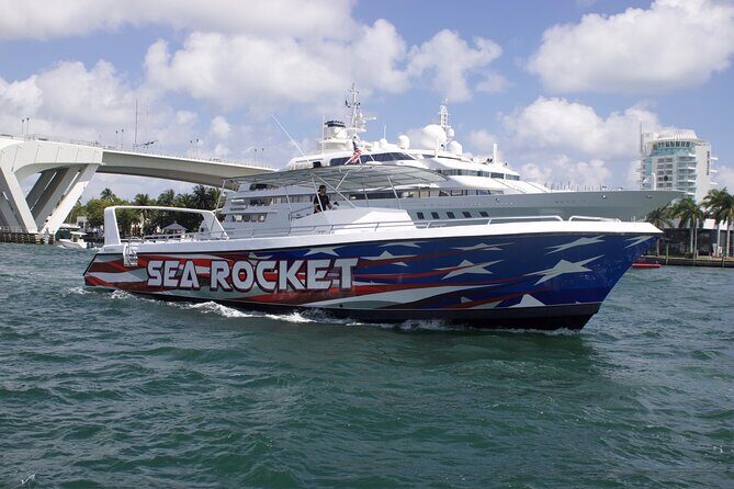 Early Bird Sea Rocket Sightseeing Cruise in Fort Lauderdale - The coastal run along Fort Lauderdale Beach