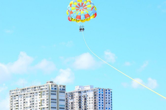High Life Parasail - Language and Capacity: What That Means for Your Day