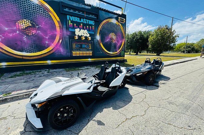Private Slingshot Rental in Miami - Price and value: how $99 per group can work out