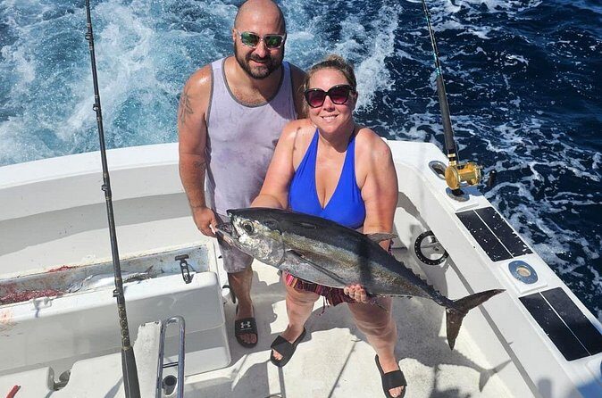 Shared 4 Hour Deep Sea Sportfishing Charter in Fort Lauderdale - Gear, comfort, and staying cool: the boat setup that matters